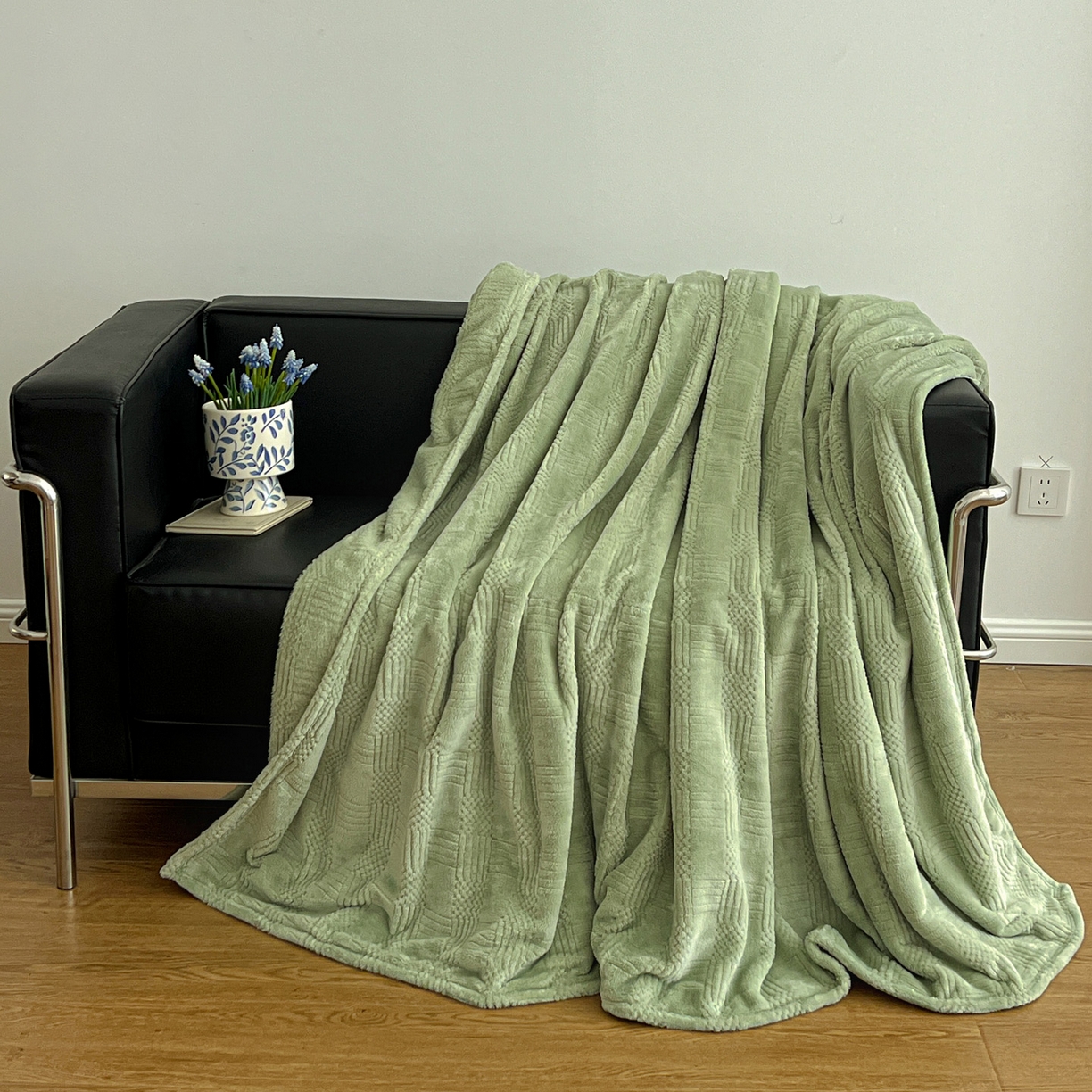 美洲琳 2025新款提花简约珊瑚绒法莱绒毯毛毯毯子 绿色