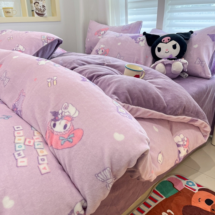 孩子王家纺 2025新款正版授权卡通牛奶绒小版奥特曼-三丽鸥（含防伪码） 邂逅童年