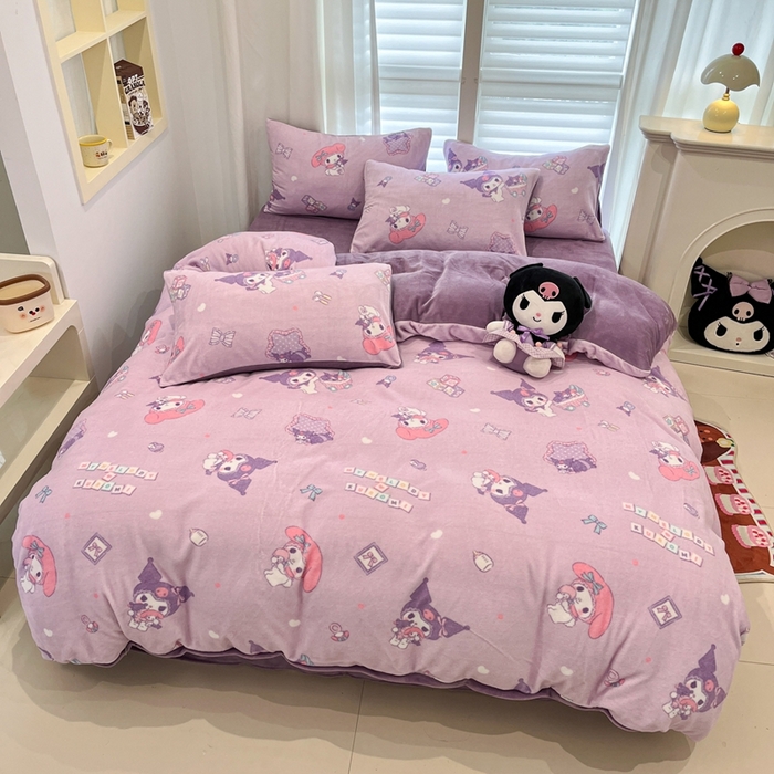 91家纺网 家纺一手货源 找家纺 孩子王家纺 2025新款正版授权卡通牛奶绒小版奥特曼-三丽鸥（含防伪码） 邂逅童年