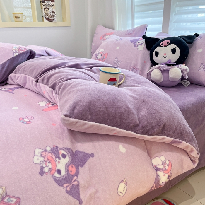 91家纺网 家纺一手货源 找家纺 孩子王家纺 2025新款正版授权卡通牛奶绒小版奥特曼-三丽鸥（含防伪码） 邂逅童年