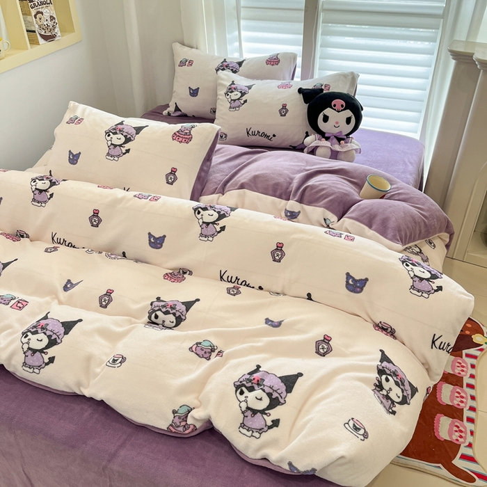 91家纺网 家纺一手货源 找家纺 孩子王家纺 2025新款正版授权卡通牛奶绒小版奥特曼-三丽鸥（含防伪码） 布丁库洛米