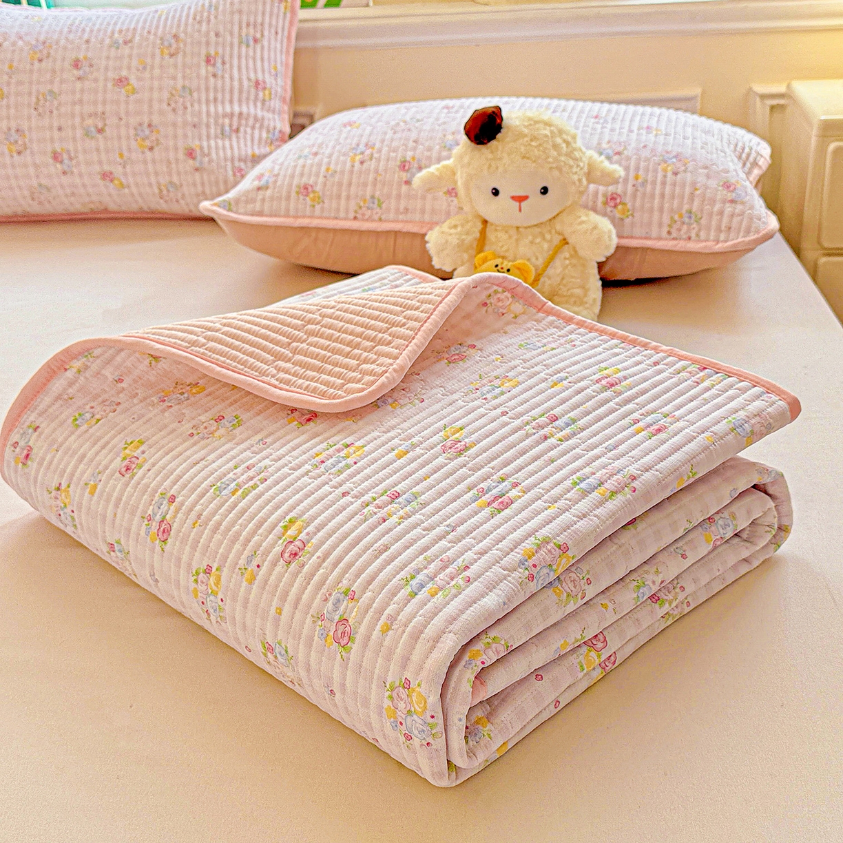 91家纺网 家纺一手货源 找家纺 恒尚居 2025新款双层纱床盖床盖单品单床盖云感夹棉床单床垫软床垫-四季款【系列二】 【美好时光】双层纱