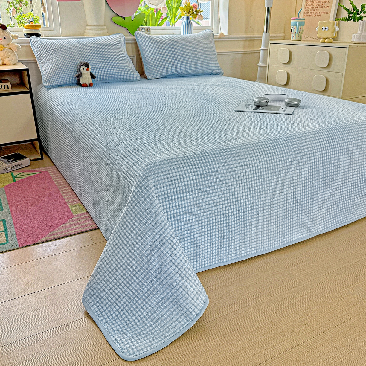 91家纺网 家纺一手货源 找家纺 恒尚居 2025新款双层纱床盖床盖单品单床盖云感夹棉床单床垫软床垫-四季款【系列二】 【天蓝格】双层纱