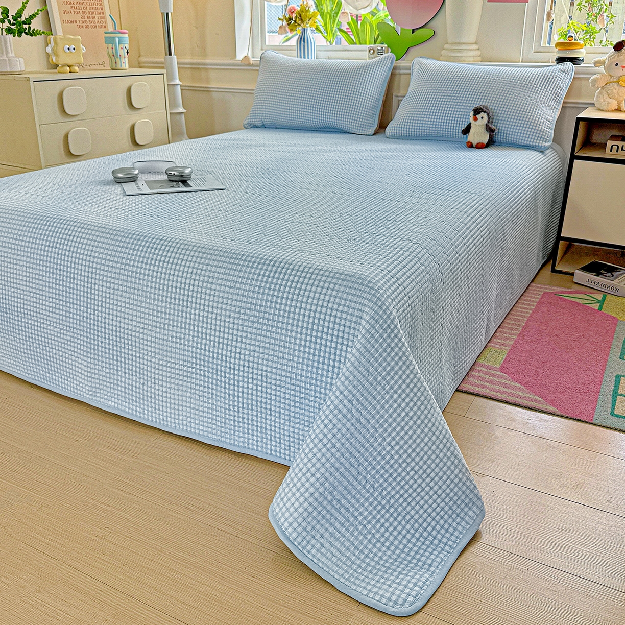 91家纺网 家纺一手货源 找家纺 恒尚居 2025新款双层纱床盖床盖单品单床盖云感夹棉床单床垫软床垫-四季款【系列二】 【天蓝格】双层纱