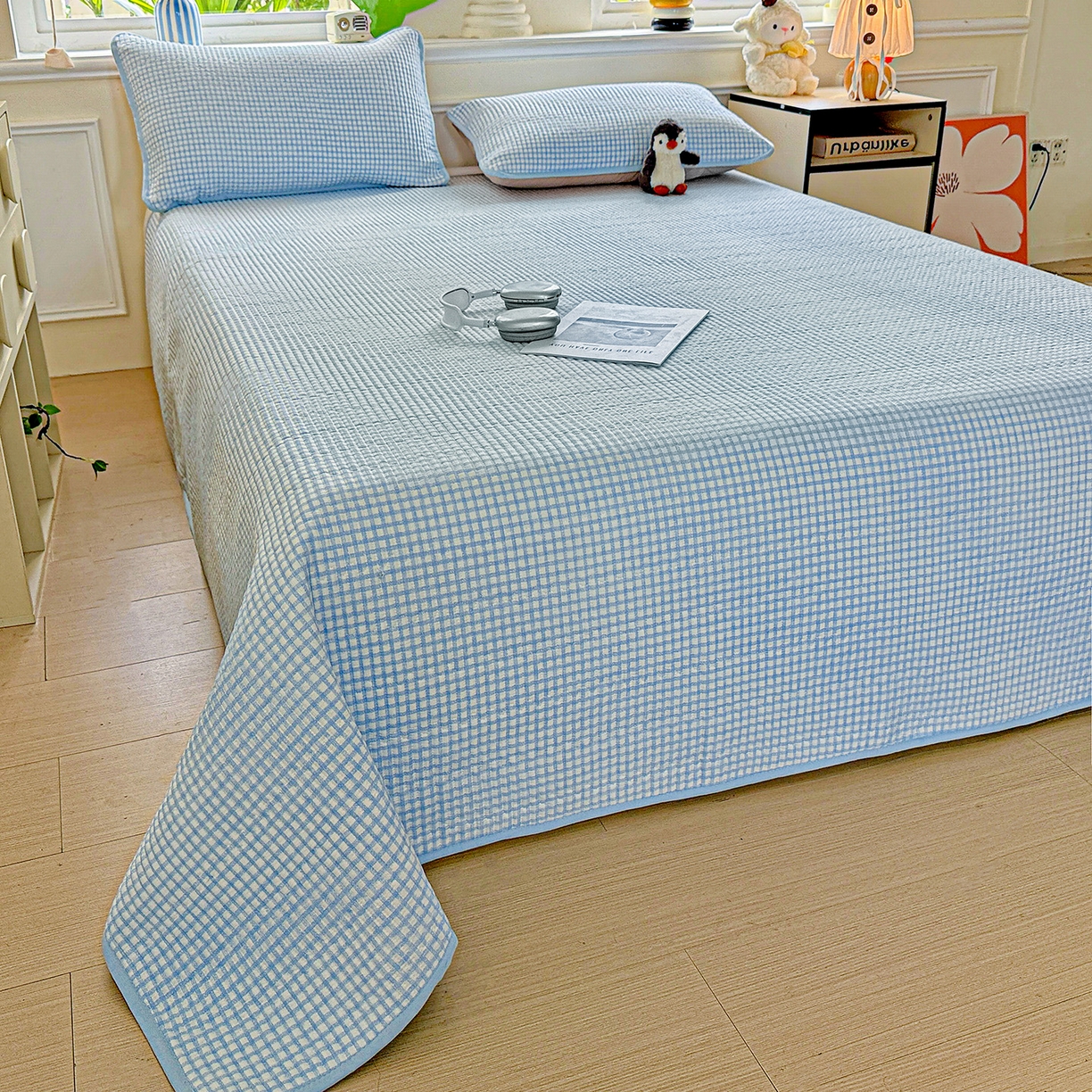 91家纺网 家纺一手货源 找家纺 恒尚居 2025新款双层纱床盖床盖单品单床盖云感夹棉床单床垫软床垫-四季款【系列二】 【天蓝格】双层纱