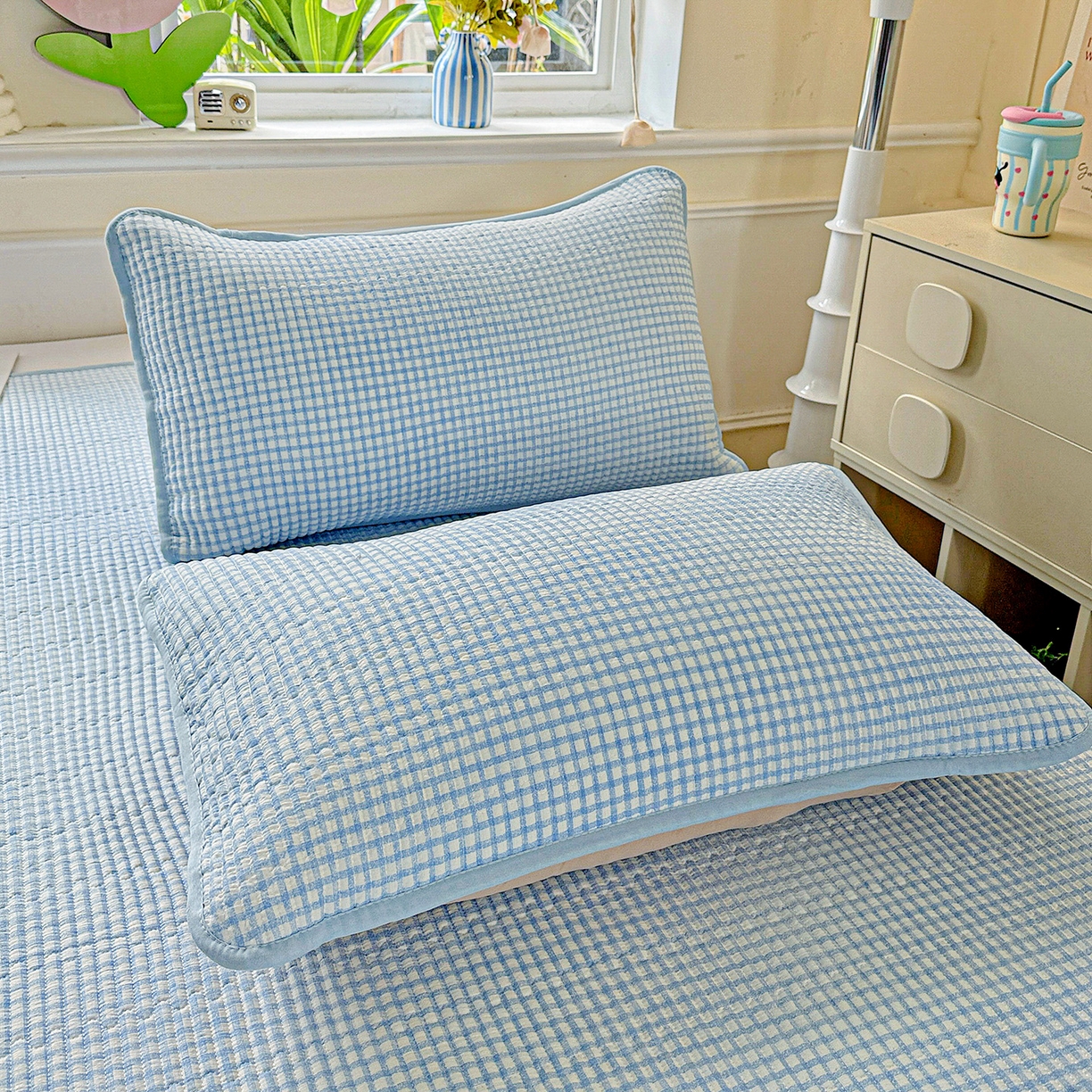 91家纺网 家纺一手货源 找家纺 恒尚居 2025新款双层纱床盖床盖单品单床盖云感夹棉床单床垫软床垫-四季款【系列二】 【天蓝格】双层纱