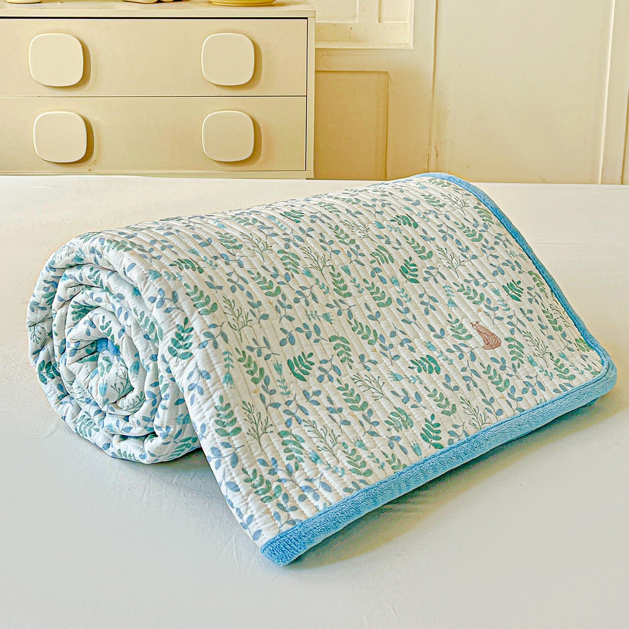 91家纺网 家纺一手货源 找家纺 恒尚居 2025新款学生床盖纯棉牛奶绒正反两用夹棉床单床垫-秋冬款-四季通用【系列一】 绿野仙踪【A纯棉-B宝宝绒】