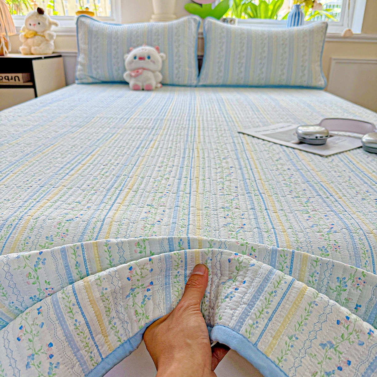 91家纺网 家纺一手货源 找家纺 恒尚居 2025新款双层纱床盖床盖单品单床盖云感夹棉床单床垫软床垫-四季款【系列二】 【阳光庄园】双层纱