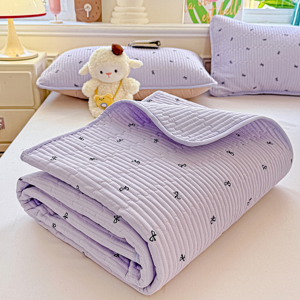 91家纺网 家纺一手货源 找家纺 恒尚居 2025新款双层纱床盖床盖单品单床盖云感夹棉床单床垫软床垫-四季款【系列二】 【紫萱】双层纱