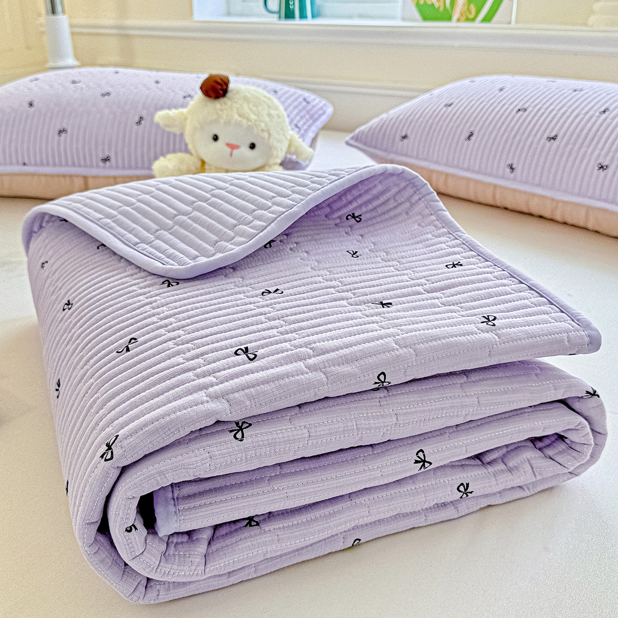 91家纺网 家纺一手货源 找家纺 恒尚居 2025新款双层纱床盖床盖单品单床盖云感夹棉床单床垫软床垫-四季款【系列二】 【紫萱】双层纱