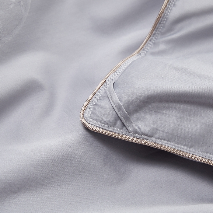 91家纺网 家纺一手货源 找家纺 蚕云阁蚕丝家居 2025新款舒适蚕丝被一级桑蚕丝蚕韵江南系列被子被芯 高级灰一级桑蚕丝