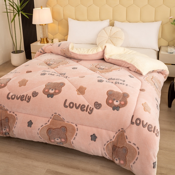 91家纺网 家纺一手货源 找家纺 梦初语 2025新款羊羔绒被子棉被双面绒冬被秋冬季保暖加厚雪花绒被芯直播 星星熊宝