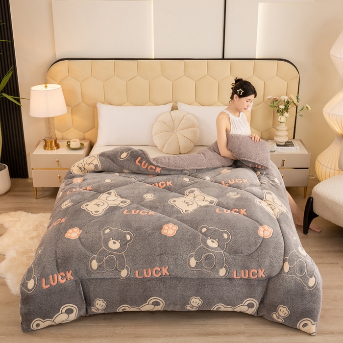 91家纺网 家纺一手货源 找家纺 梦初语 2025新款羊羔绒被子棉被双面绒冬被秋冬季保暖加厚雪花绒被芯直播 luck小胖熊