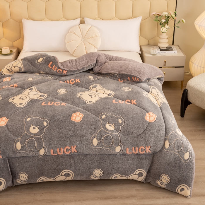 91家纺网 家纺一手货源 找家纺 梦初语 2025新款羊羔绒被子棉被双面绒冬被秋冬季保暖加厚雪花绒被芯直播 luck小胖熊