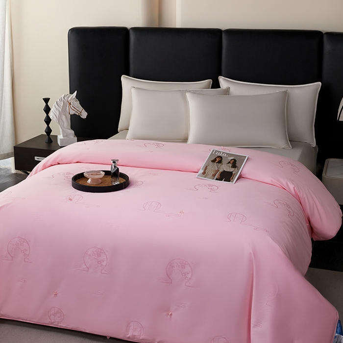 91家纺网 家纺一手货源 找家纺 蚕云阁蚕丝家居 2025新款舒适蚕丝被一级桑蚕丝蚕韵江南系列被子被芯 粉玉一级桑蚕丝