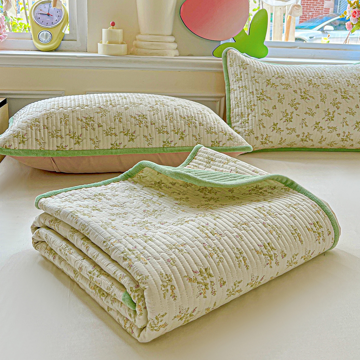 91家纺网 家纺一手货源 找家纺 恒尚居 2025新款学生床盖纯棉牛奶绒正反两用夹棉床单床垫-秋冬款-四季通用【系列一】 香草园【A纯棉-B宝宝绒】