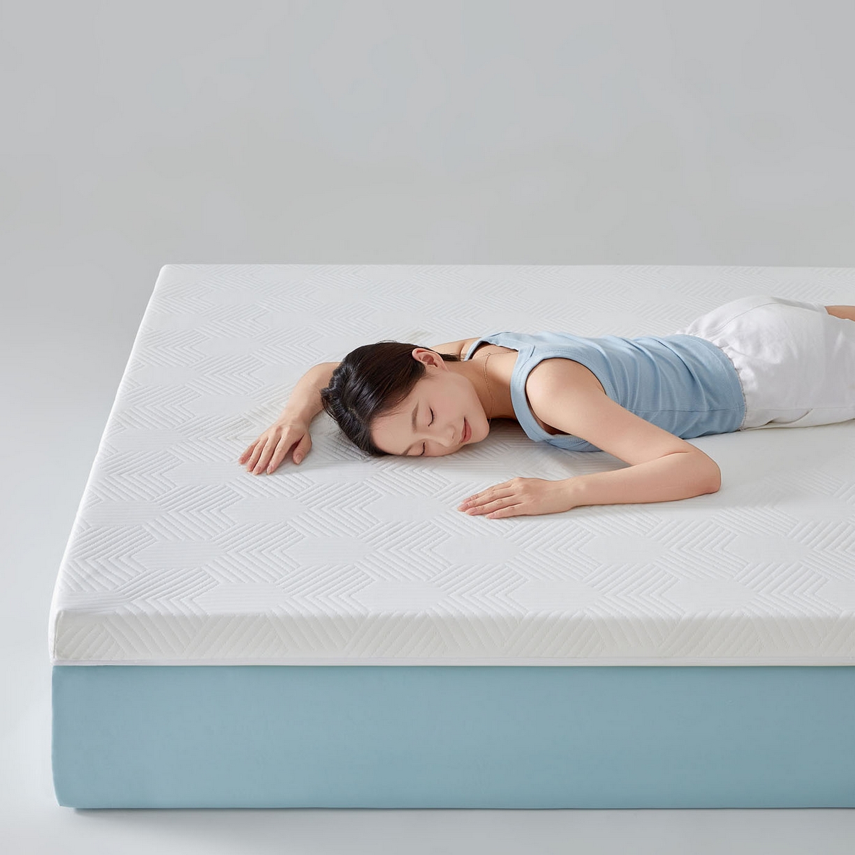 91家纺网 家纺一手货源 找家纺 暖季家纺 2025新款零压深睡眠成人记忆棉针织棉提花床垫 云逸