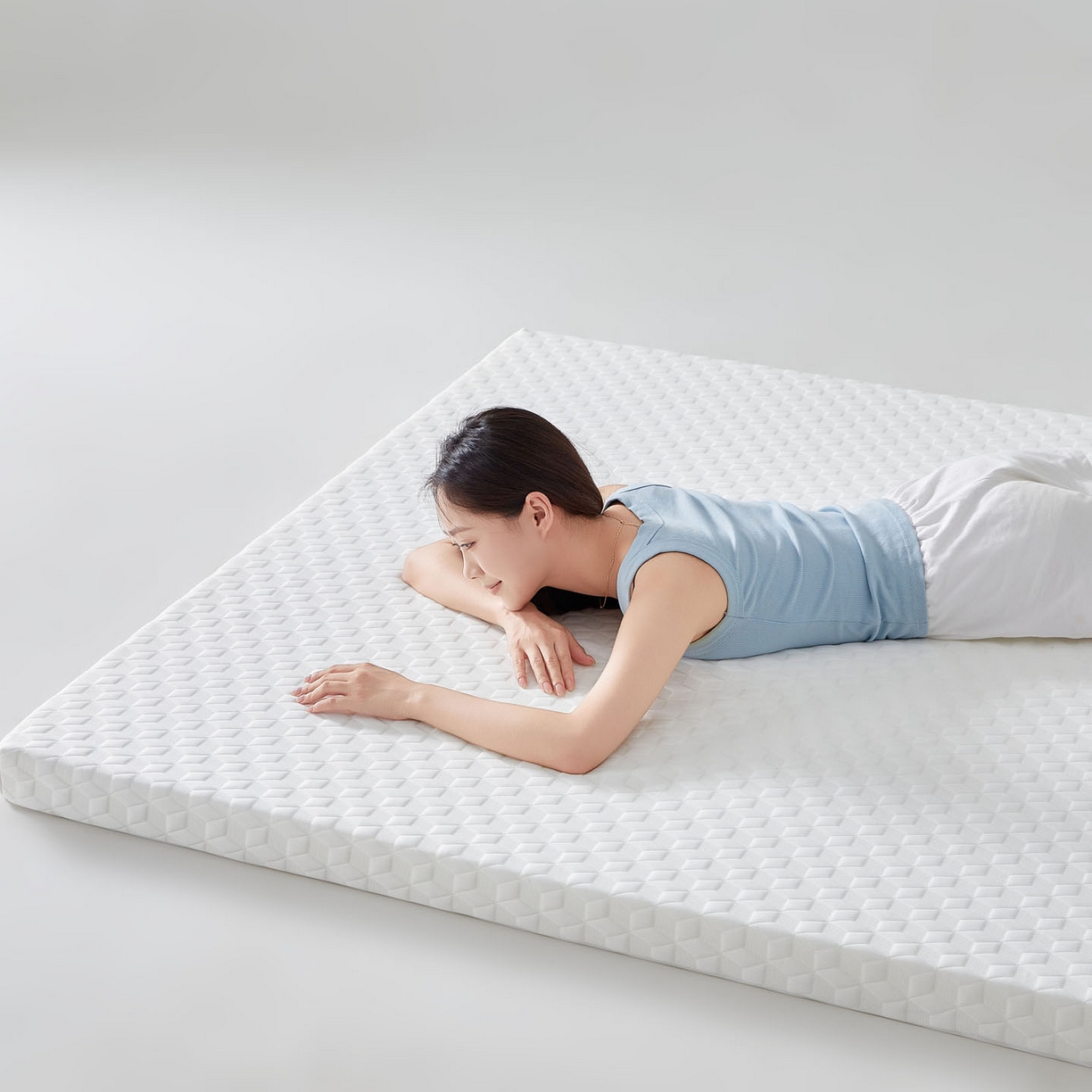 91家纺网 家纺一手货源 找家纺 暖季家纺 2025新款零压深睡眠成人记忆棉针织棉提花床垫 菱悦