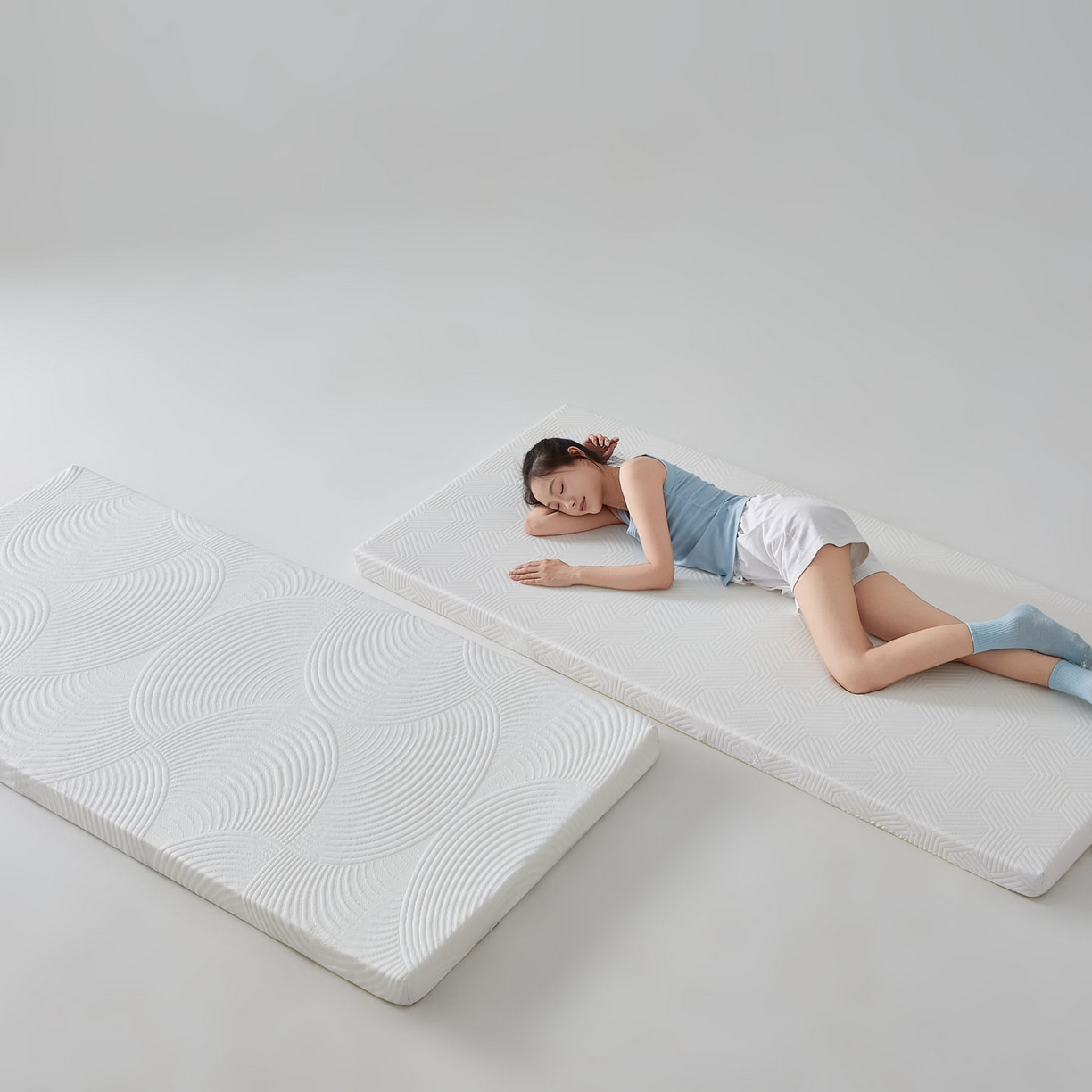 91家纺网 家纺一手货源 找家纺 暖季家纺 2025新款零压深睡眠学生记忆棉针织棉提花床垫 包装+组合图