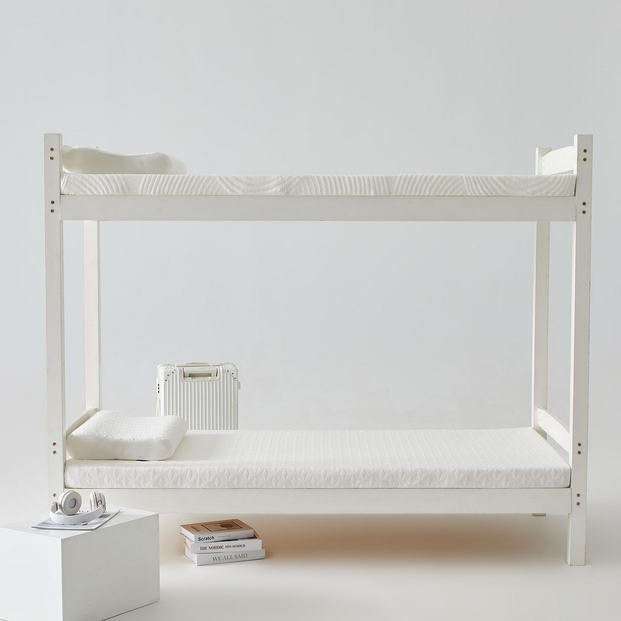 91家纺网 家纺一手货源 找家纺 暖季家纺 2025新款零压深睡眠学生记忆棉针织棉提花床垫 凌悦