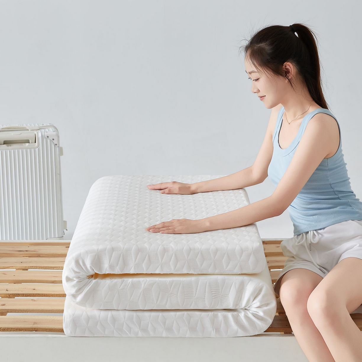 91家纺网 家纺一手货源 找家纺 暖季家纺 2025新款零压深睡眠学生记忆棉针织棉提花床垫 凌悦