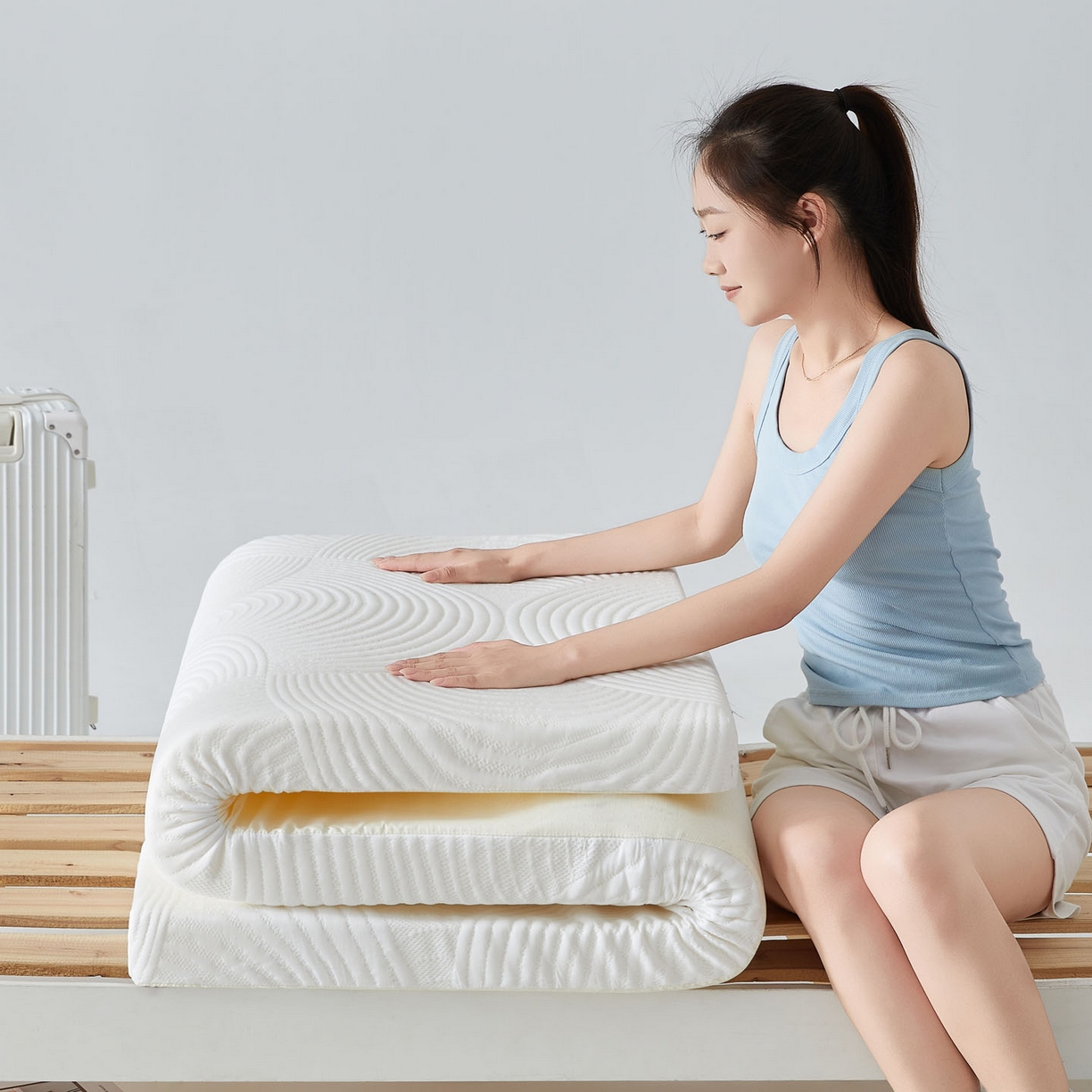 91家纺网 家纺一手货源 找家纺 暖季家纺 2025新款零压深睡眠学生记忆棉针织棉提花床垫 清韵
