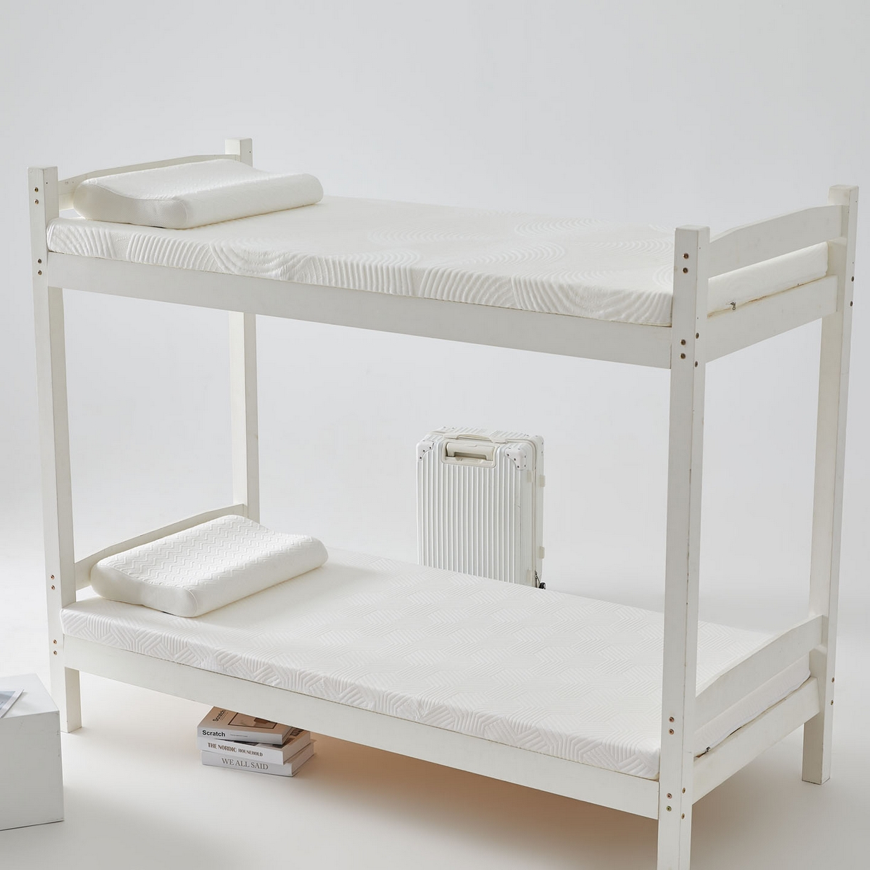 91家纺网 家纺一手货源 找家纺 暖季家纺 2025新款零压深睡眠学生记忆棉针织棉提花床垫 云逸