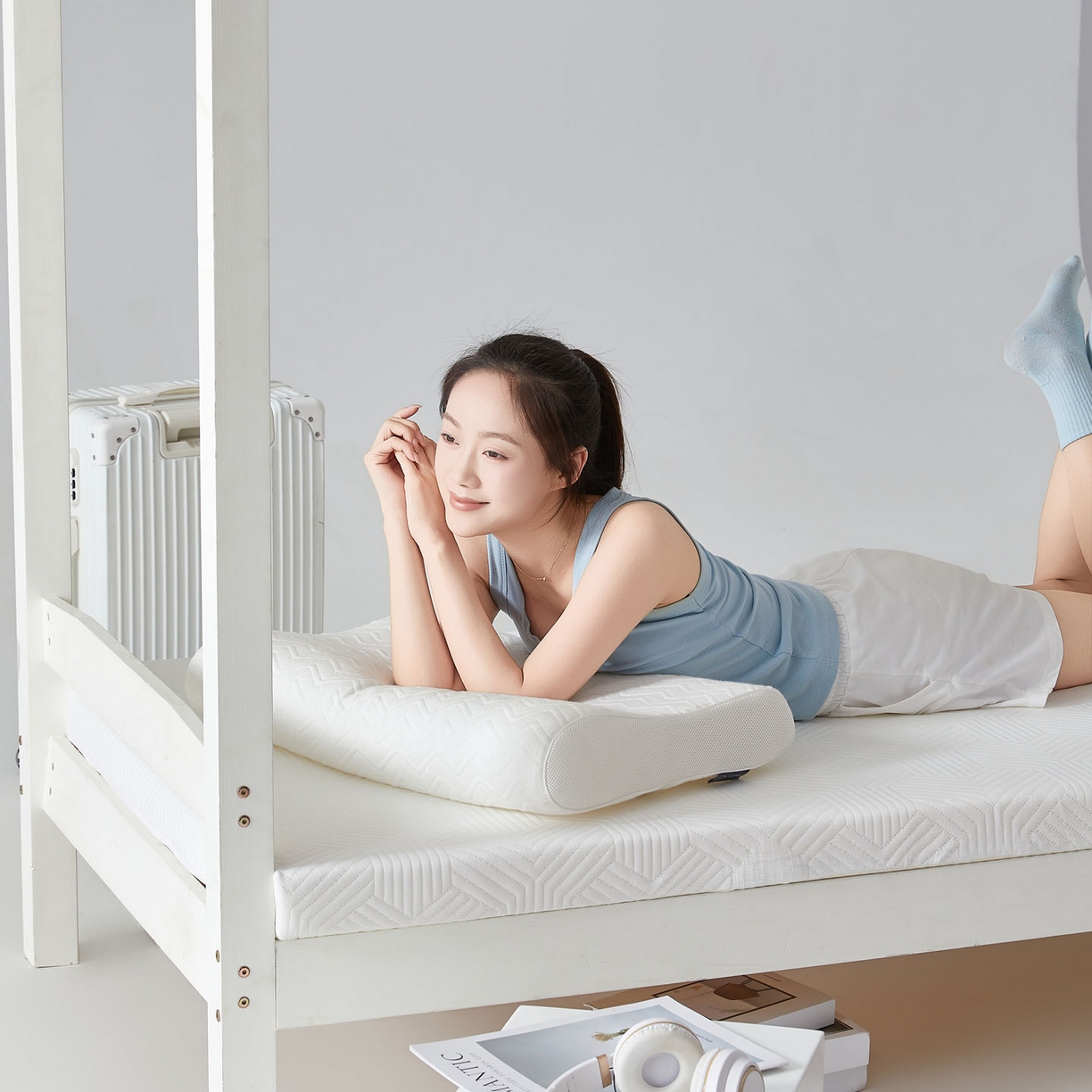 91家纺网 家纺一手货源 找家纺 暖季家纺 2025新款零压深睡眠学生记忆棉针织棉提花床垫 云逸