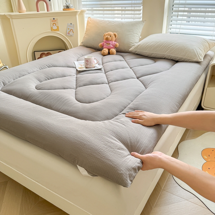 91家纺网 家纺一手货源 找家纺 贝扬思家纺 2025新款云感双层纱软床垫床褥 冰山灰