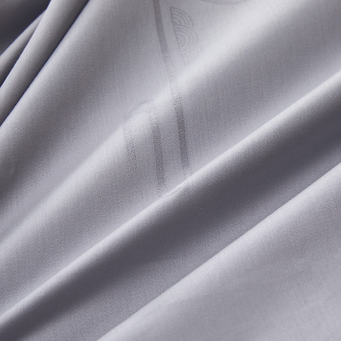 91家纺网 家纺一手货源 找家纺 蚕云阁蚕丝家居 2025新款舒适蚕丝被双宫桑蚕丝蚕韵江南系列被子被芯 高级灰双宫桑蚕丝