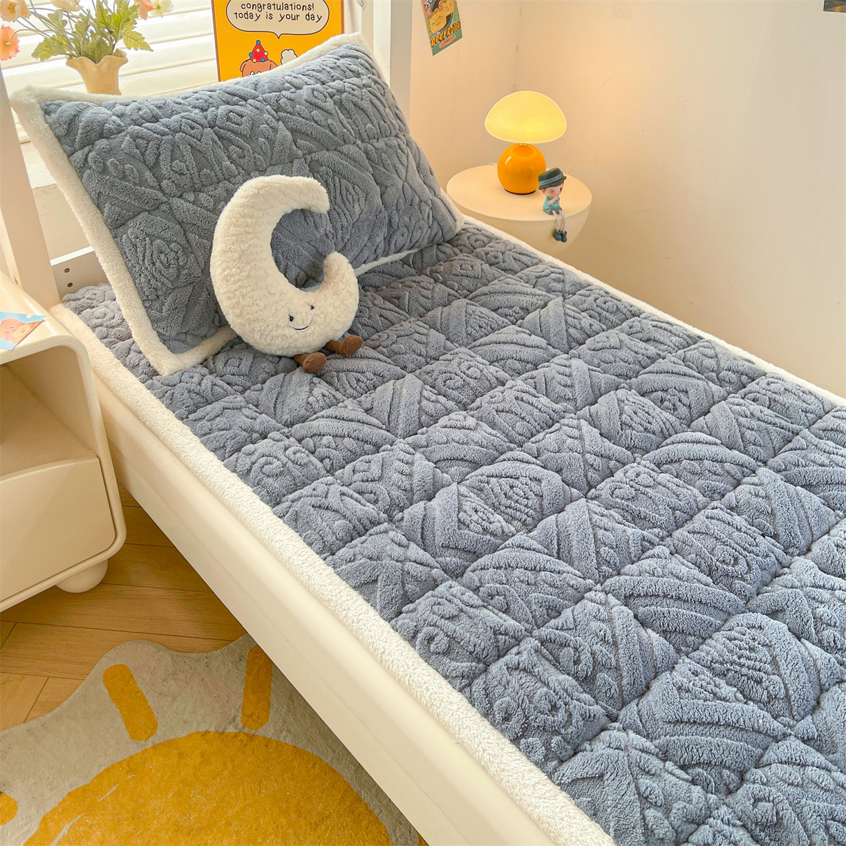 91家纺网 家纺一手货源 找家纺 雯豆家纺 2025新款加厚塔芙绒床垫床褥床护垫学生宿舍床大学生单人褥子 塔芙绒床褥-英伦蓝灰