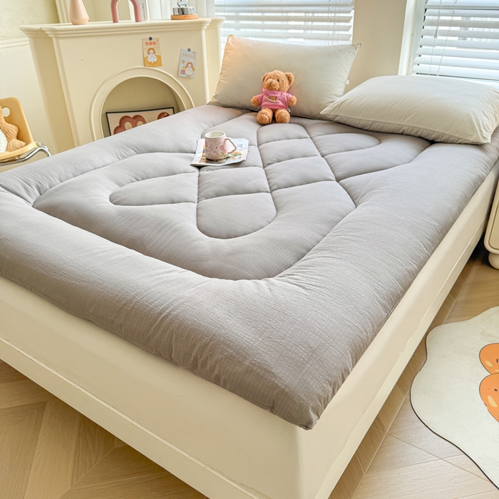 91家纺网 家纺一手货源 找家纺 贝扬思家纺 2025新款云感双层纱软床垫床褥 冰山灰