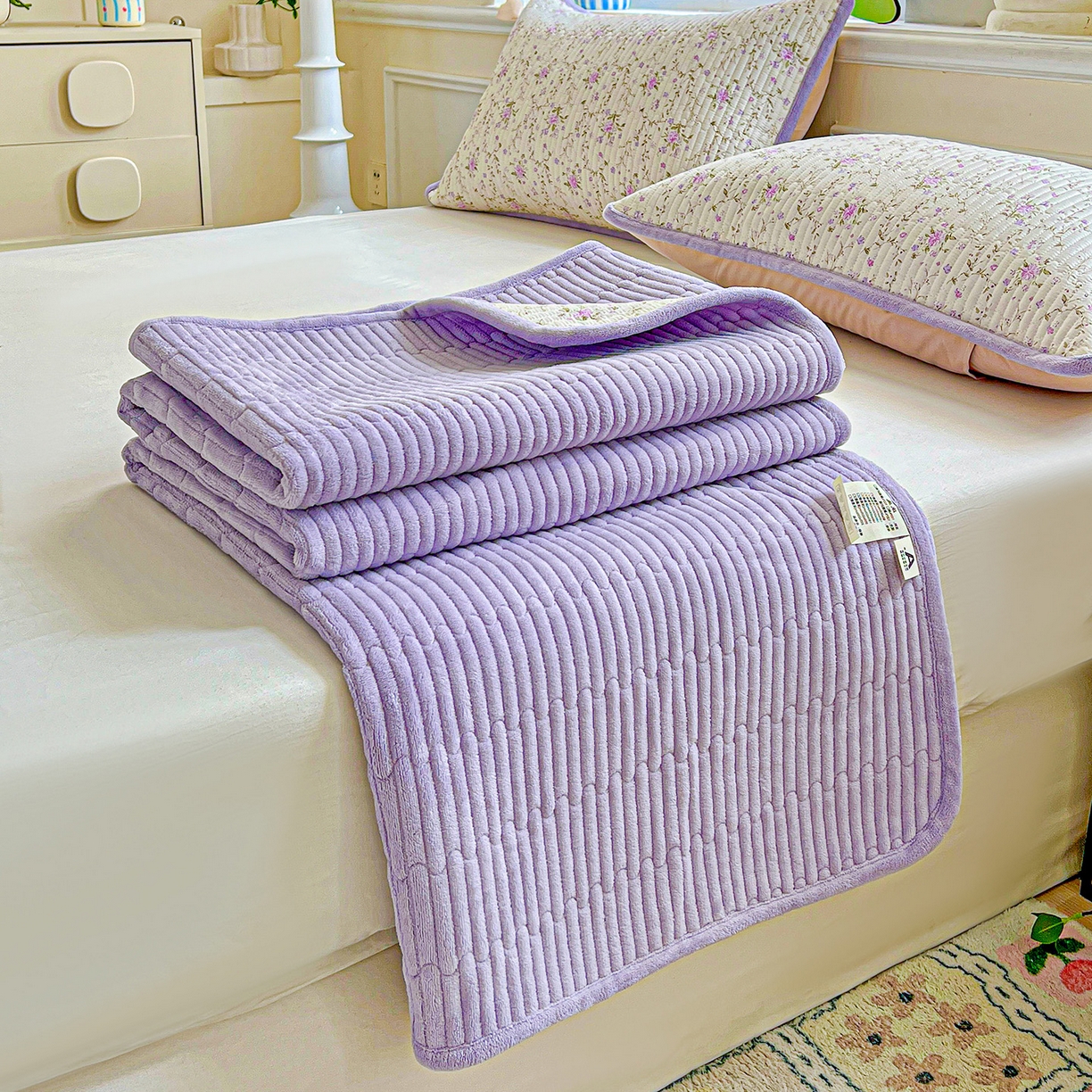 91家纺网 家纺一手货源 找家纺 恒尚居 2025新款学生床盖纯棉牛奶绒正反两用夹棉床单床垫-秋冬款-四季通用【系列一】 熏衣紫【A纯棉-B宝宝绒】