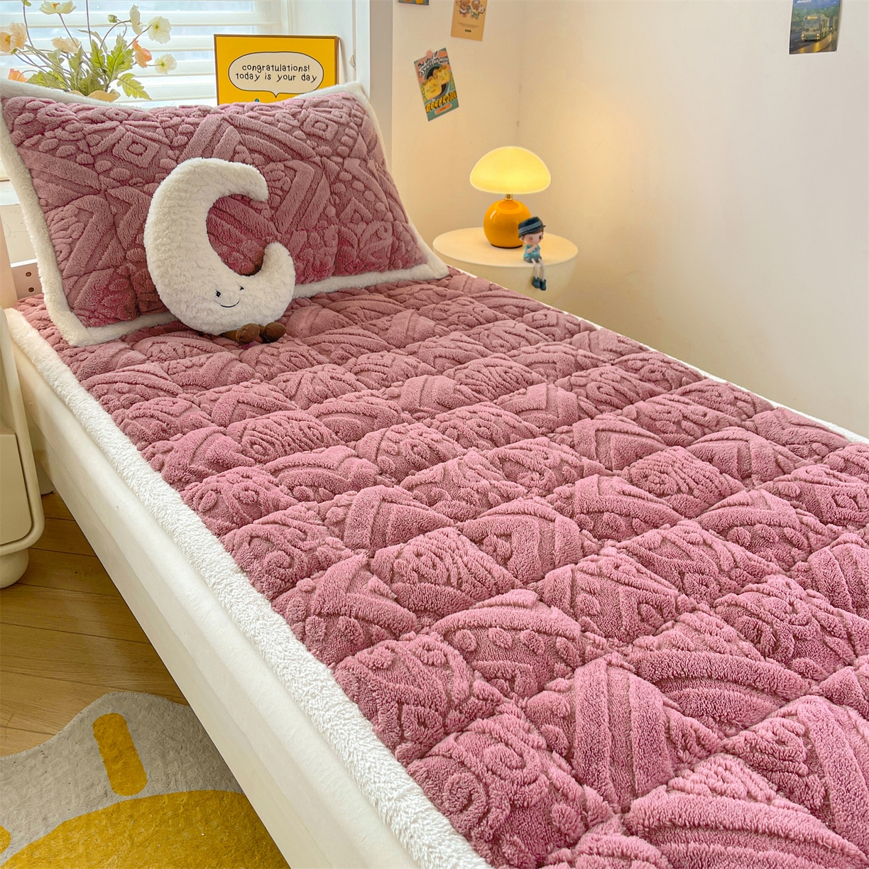 91家纺网 家纺一手货源 找家纺 雯豆家纺 2025新款加厚塔芙绒床垫床褥床护垫学生宿舍床大学生单人褥子 塔芙绒床褥-英伦藕粉