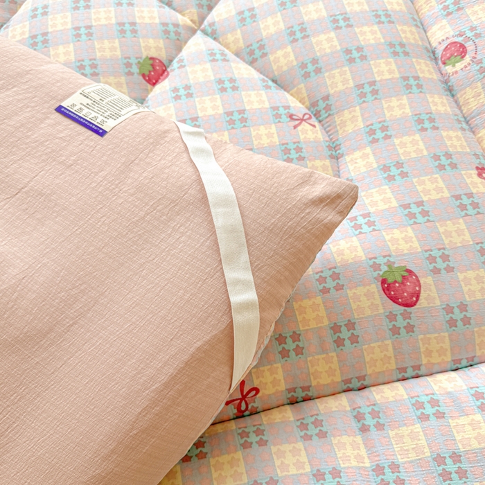 91家纺网 家纺一手货源 找家纺 贝扬思家纺 2025新款云感双层纱软床垫床褥 草莓格格