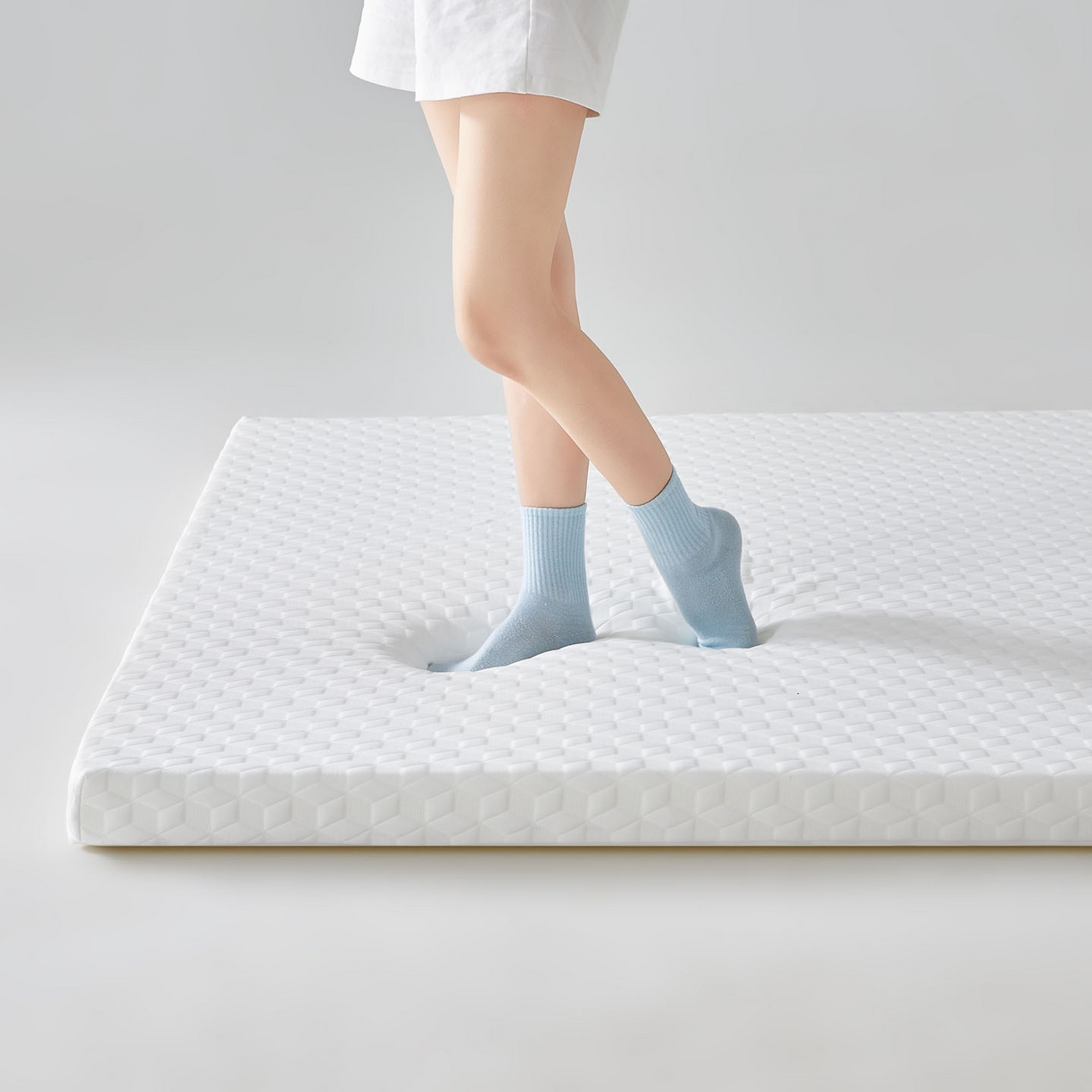 91家纺网 家纺一手货源 找家纺 （总）暖季家纺 2025新款零压深睡眠成人记忆棉针织棉提花床垫