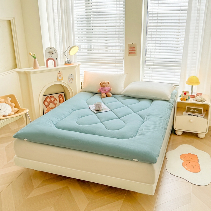 91家纺网 家纺一手货源 找家纺 贝扬思家纺 2025新款云感双层纱软床垫床褥 青蓝