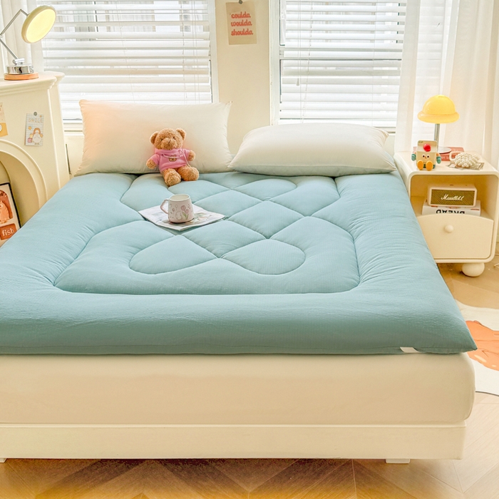 91家纺网 家纺一手货源 找家纺 贝扬思家纺 2025新款云感双层纱软床垫床褥 青蓝