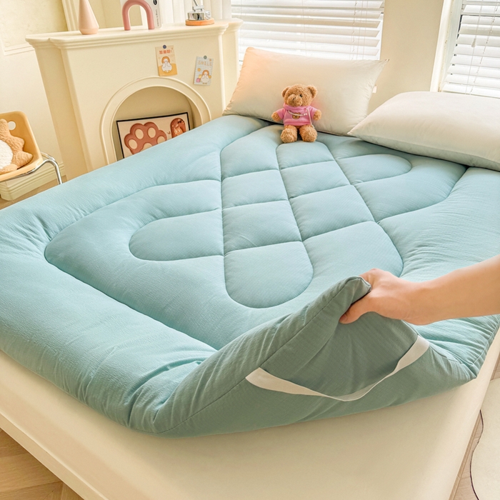 91家纺网 家纺一手货源 找家纺 贝扬思家纺 2025新款云感双层纱软床垫床褥 青蓝