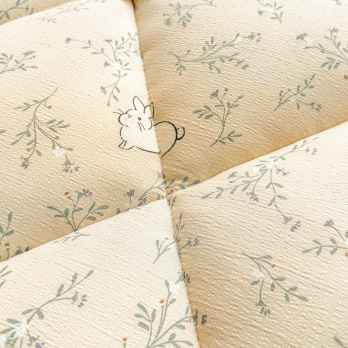 91家纺网 家纺一手货源 找家纺 贝扬思家纺 2025新款云感双层纱软床垫床褥 小兔芽芽