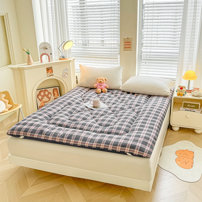 91家纺网 家纺一手货源 找家纺 贝扬思家纺 2025新款云感双层纱软床垫床褥 宇宙