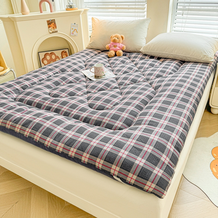 91家纺网 家纺一手货源 找家纺 贝扬思家纺 2025新款云感双层纱软床垫床褥 宇宙