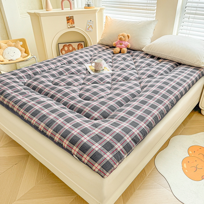 91家纺网 家纺一手货源 找家纺 贝扬思家纺 2025新款云感双层纱软床垫床褥 宇宙