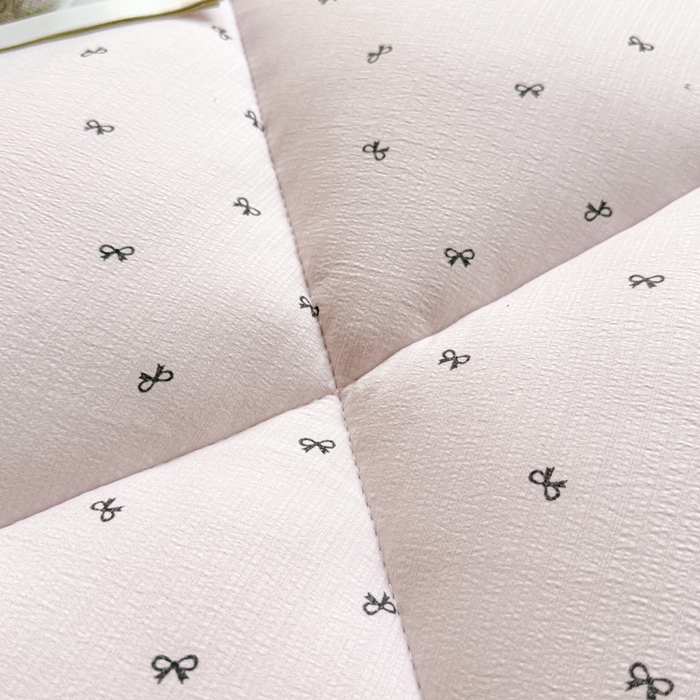 91家纺网 家纺一手货源 找家纺 贝扬思家纺 2025新款云感双层纱软床垫床褥 芋泥葡萄