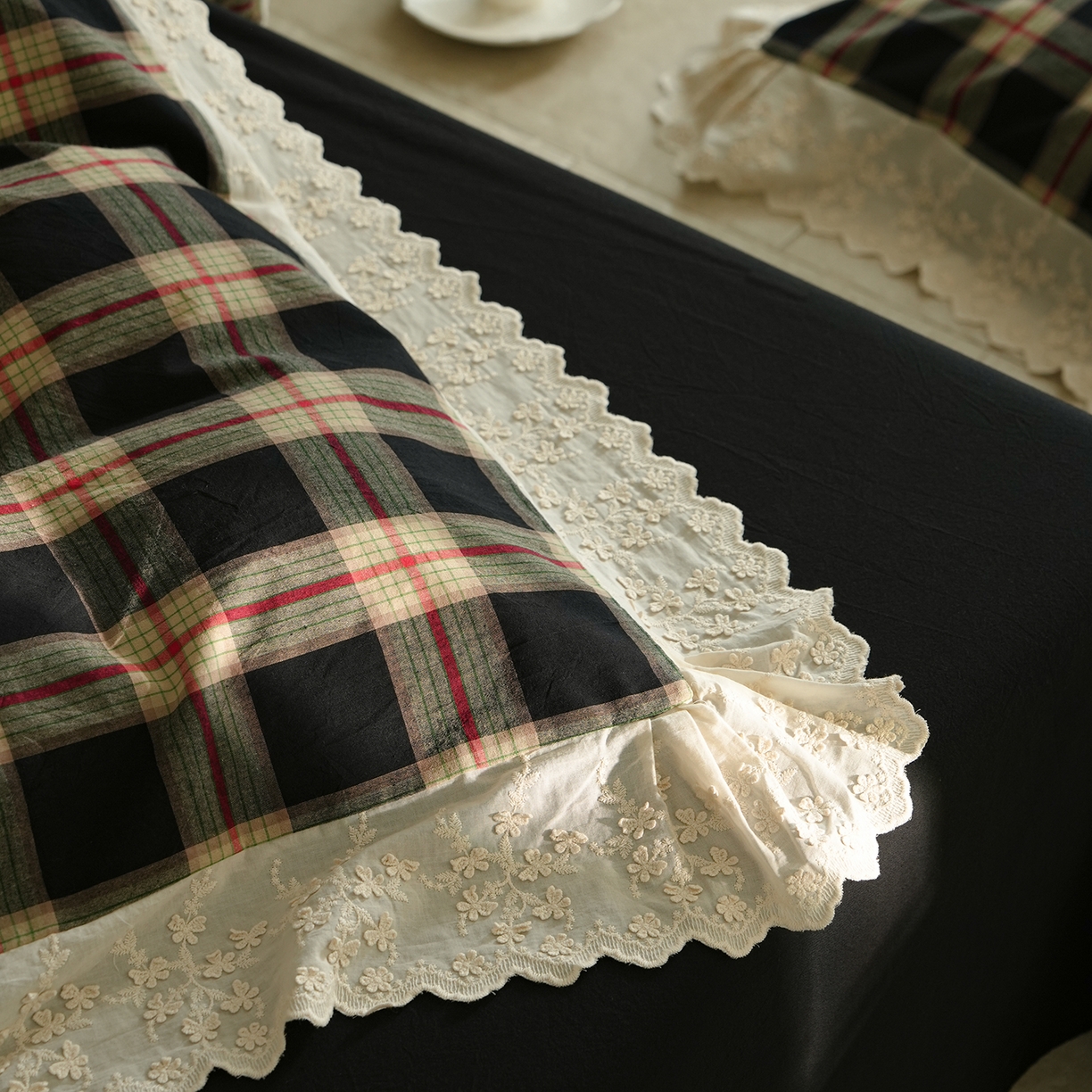 91家纺网 家纺一手货源 找家纺 （总）寐居家纺 2025新款A类60支韩式复古风全棉水洗色织提花四件套