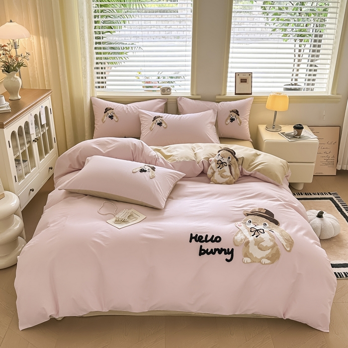 91家纺网 家纺一手货源 找家纺 寐居家纺 2025新款全棉纯棉13372毛巾绣四件套 大耳兔