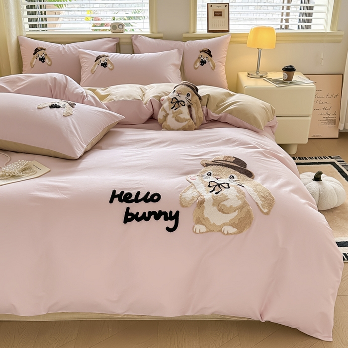 91家纺网 家纺一手货源 找家纺 寐居家纺 2025新款全棉纯棉13372毛巾绣四件套 大耳兔