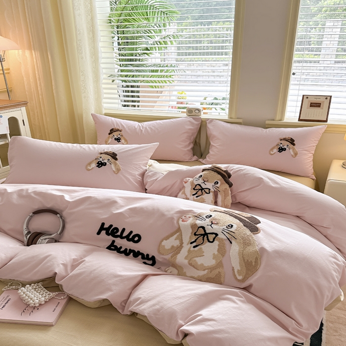 91家纺网 家纺一手货源 找家纺 寐居家纺 2025新款全棉纯棉13372毛巾绣四件套 大耳兔