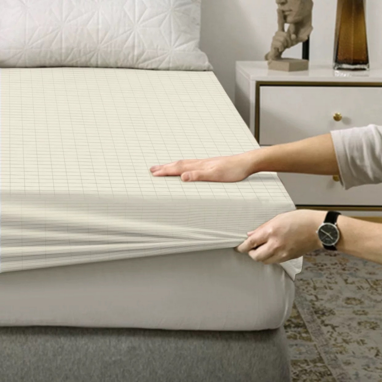 91家纺网 家纺一手货源 找家纺 蚕云阁蚕丝家居 2025新款银纤维接地气床单 米白色