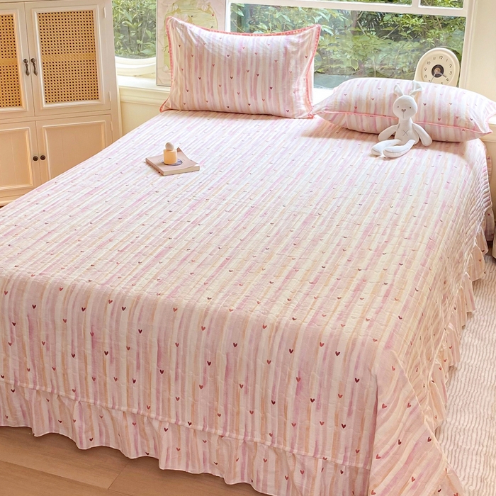 91家纺网 家纺一手货源 找家纺 梦可莱家居 2025新款木棉床盖四件套 爱心粉